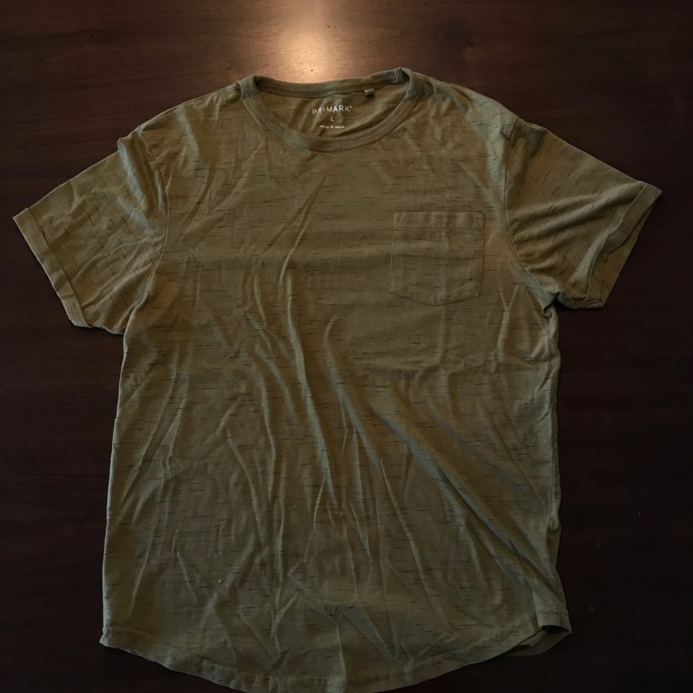 Primark Large green T-shirt with pocket
